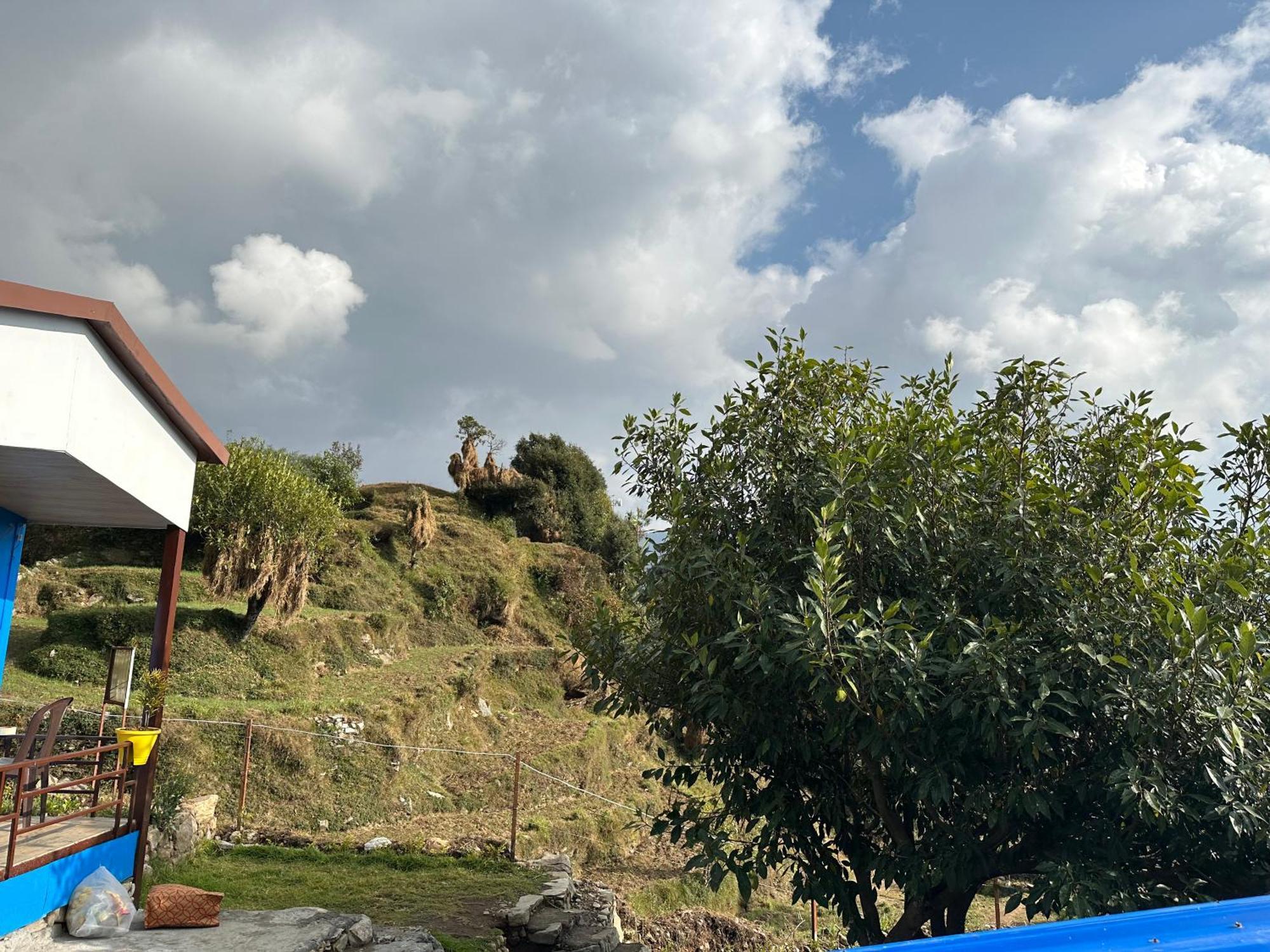 Lake Haven Resort, Sari, Chopta Exterior foto
